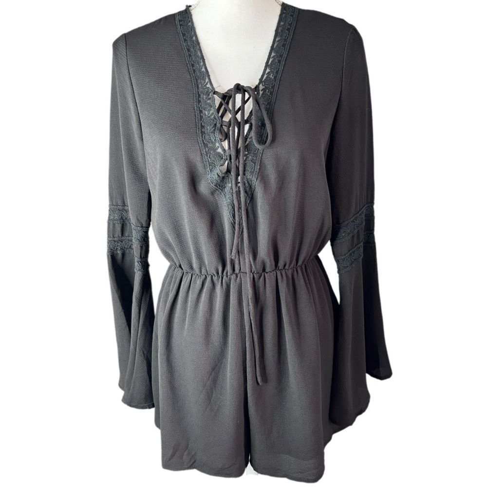 Trac Women’s Black Lace-Up Long Bell Sleeve Romper